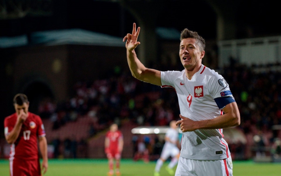 Lewandowski pha ky luc cua Ronaldo o vong loai World Cup hinh anh 1