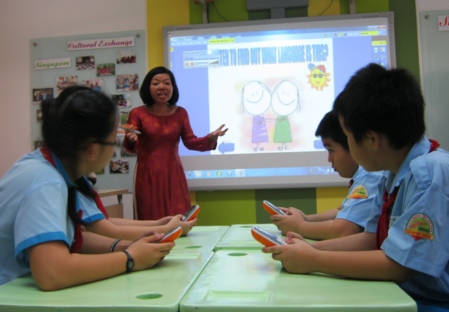 Lớp học Tiếng Anh ở Trường tiểu học Lê Ngọc Hân, Q.1, TPHCM (Ảnh minh họa)