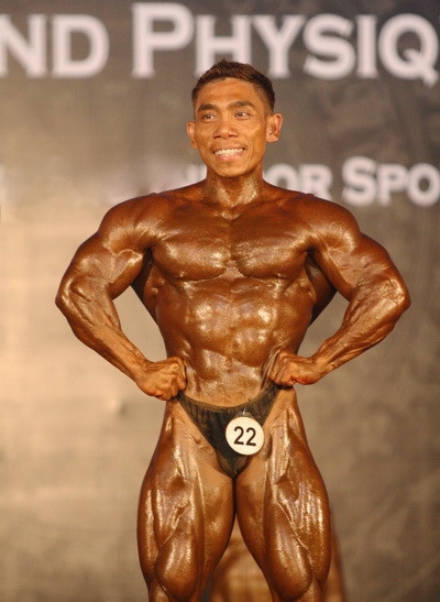 Luc sy Pham Van Mach vo dich the hinh the gioi lan thu nam - Anh 1