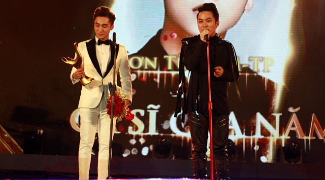 Hanh trinh 5 nam tu ca si tre den than tuong hang dau cua Son Tung hinh anh 10