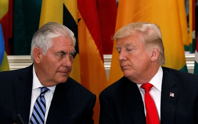  Tổng thống Mỹ Donald Trump (phải) và Ngoại trưởng Rex Tillerson (Ảnh: Reuters) 