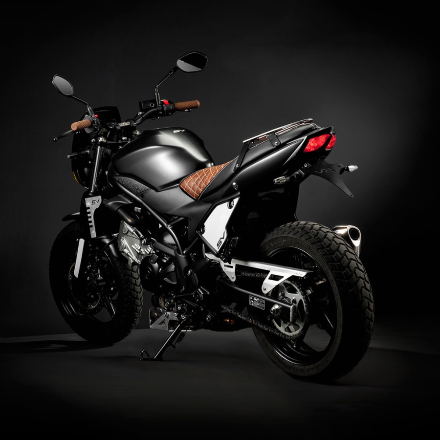 Suzuki SV650 hoi sinh theo phong cach scrambler hinh anh 2