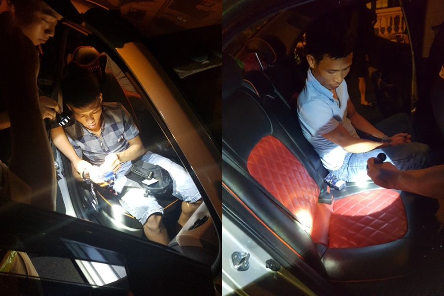 Canh sat chan taxi chay qua toc do, cho 594 vien ma tuy hinh anh 2
