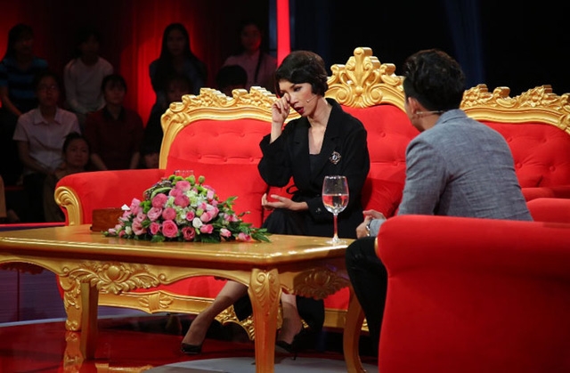 lo chan dung nam ca si ma sieu mau xuan lan yeu 7 nam - 1