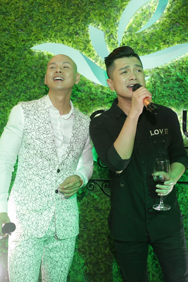 lo chan dung nam ca si ma sieu mau xuan lan yeu 7 nam - 6