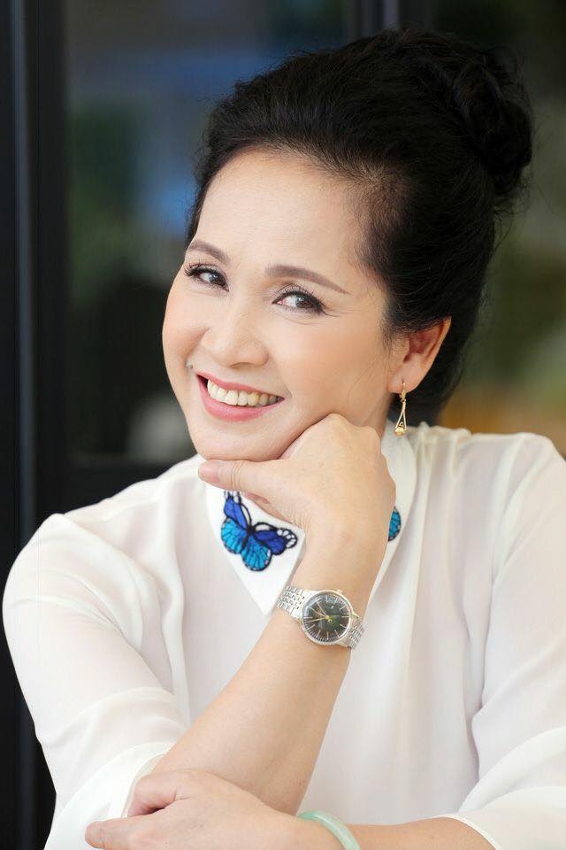 NSND Lan Hương: Ông chủ Hãng phim truyện mới là Chí Phèo, ông lôi nghệ sĩ ra mỉa mai thật quá quắt - Ảnh 2.