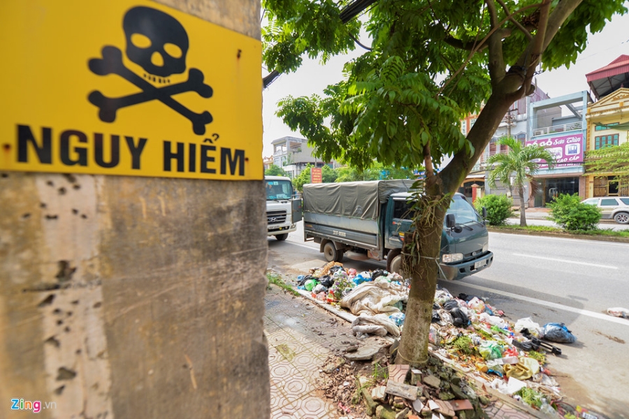 'Nui rac' dai hang tram met ngap thi xa Son Tay hinh anh 16