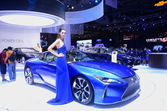Xe thể thao hạng sang Lexus LC500 2018 rục rịch cập bến Việt Nam - Ảnh 2.