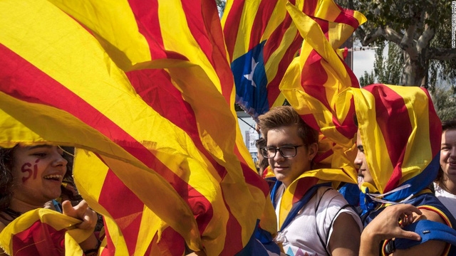  Catalonia có thể đơn phương tuyên bố độc lập. (Ảnh minh họa: AFP) 