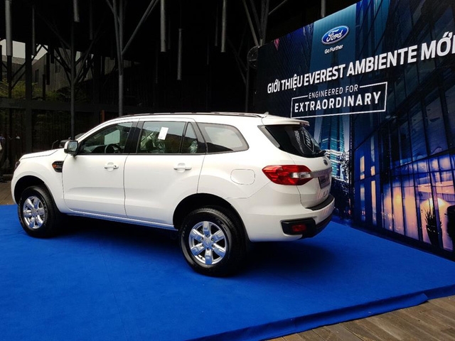 Lộ thêm ảnh và giá bán của Ford Everest mới tại Việt Nam - Ảnh 3.
