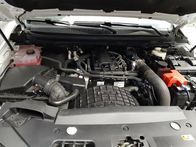 Lộ thêm ảnh và giá bán của Ford Everest mới tại Việt Nam - Ảnh 8.