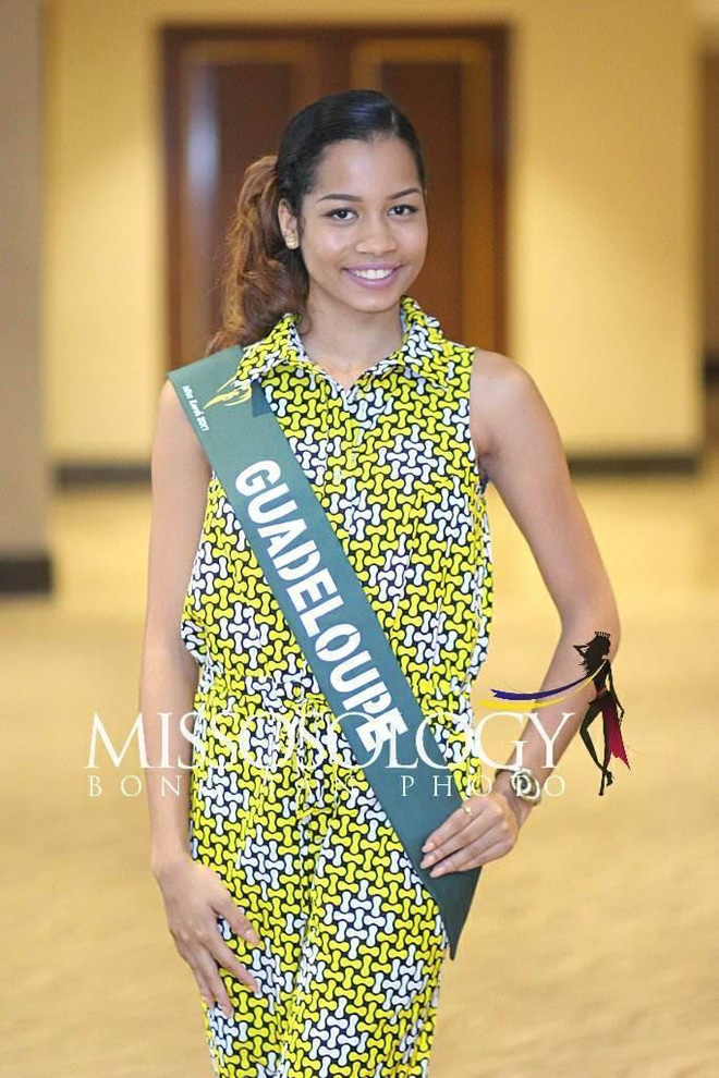 Loạt đối thủ của Hà Thu tại Miss Earth 2017 gây thất vọng bởi nhan sắc kém xinh - Ảnh 4.