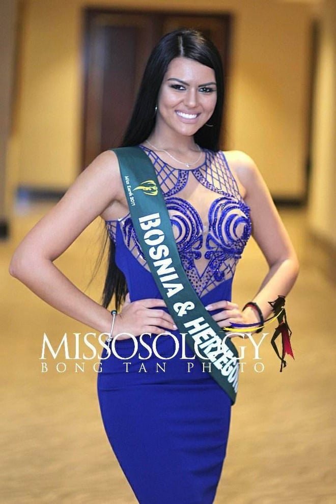 Loạt đối thủ của Hà Thu tại Miss Earth 2017 gây thất vọng bởi nhan sắc kém xinh - Ảnh 5.