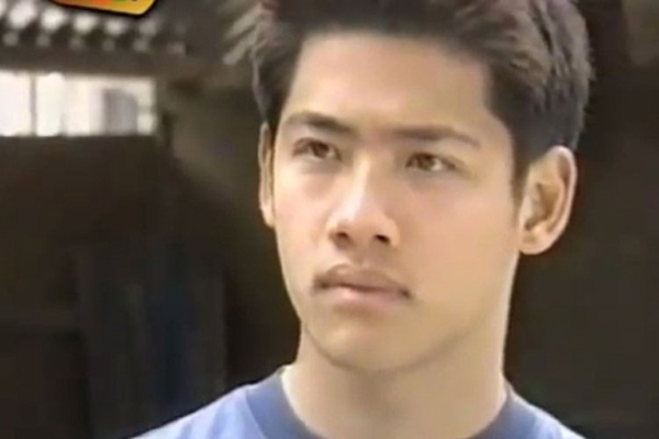 ngay-ay-bay-gio-cua-dan-dien-vien-hoa-co-may-phan-2-2