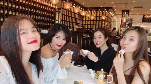 sao việt, đàm thu trang, tình đầu đàm thu trang, đàm thu trang và cường đô la, đàm thu trang và diệp lâm anh,chuyện làng sao