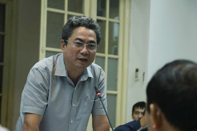 Ông Nguyễn Đức Quang phát biểu tại cuộc họp.