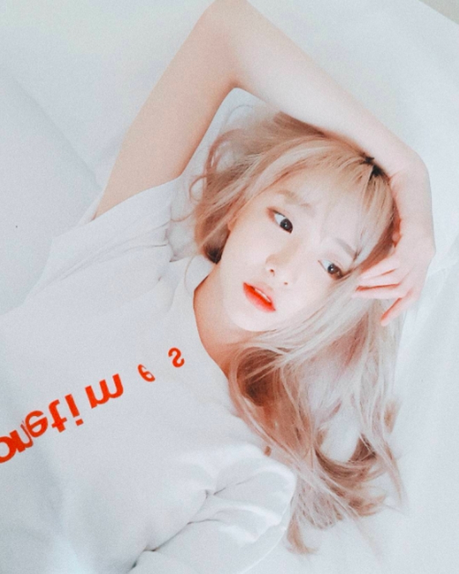 Hot girl Nene khoe ảnh check-in cực xinh khi sang Việt Nam đóng phim - Ảnh 7.