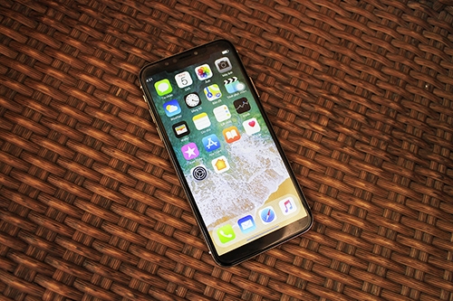 iphone-x-nhai-tu-trung-quoc-tran-vao-viet-nam