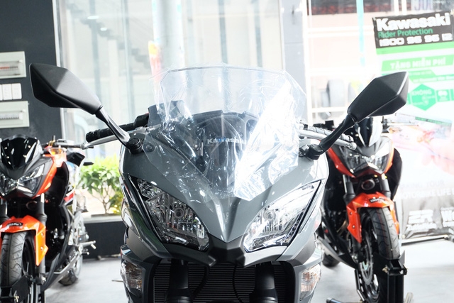 Kawasaki Ninja 650 2018 với màu sơn mới xuất hiện tại Việt Nam, giá bán 288 triệu Đồng - Ảnh 11.