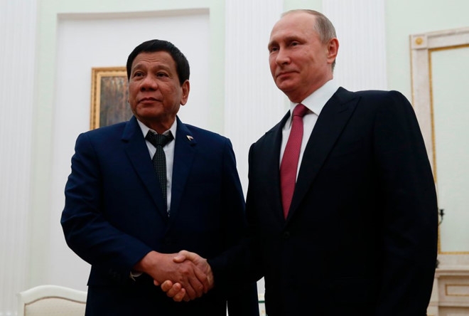 Nga tang 5.000 sung truong Kalashnikov cho Philippines hinh anh 1