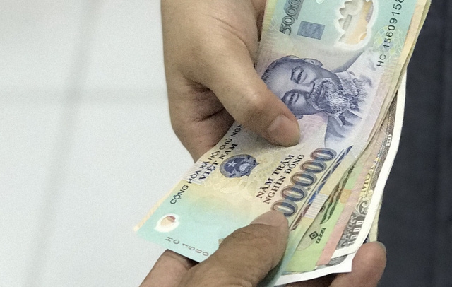 Tiền chăm trẻ: Hiệu trưởng 2 triệu/tháng, cô giáo 800.000 - Ảnh 1.