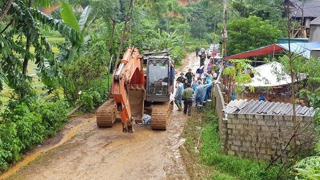 Huy dong cho nghiep vu tim 10 nguoi bi vui lap o Hoa Binh hinh anh 2