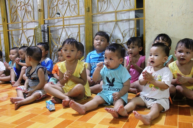 Sư cô trả lời về việc để trẻ mồ côi bị bỏ đói, sống dơ bẩn trong Tịnh xá: Tất cả đều sai sự thật,ởdây - Ảnh 13.