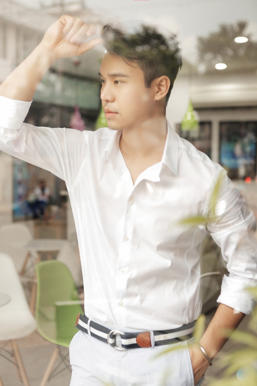 9X dien trai lam giam doc sang tao show dien de doi cho Mr. Dam la ai? hinh anh 2