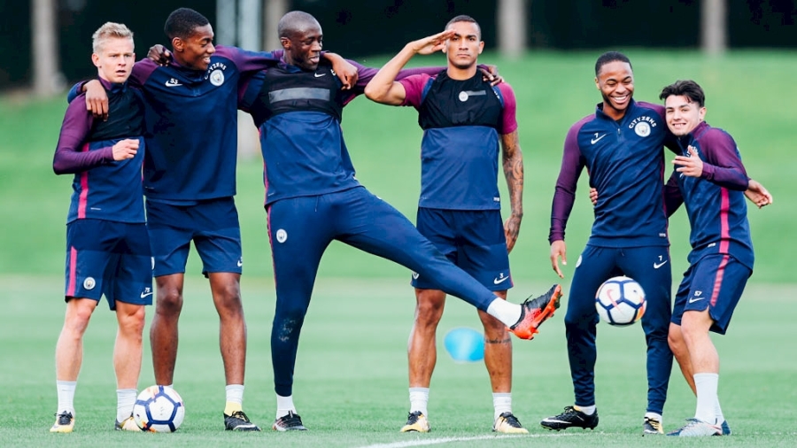Aguero tro lai than ky sau tai nan xe hoi hinh anh 7