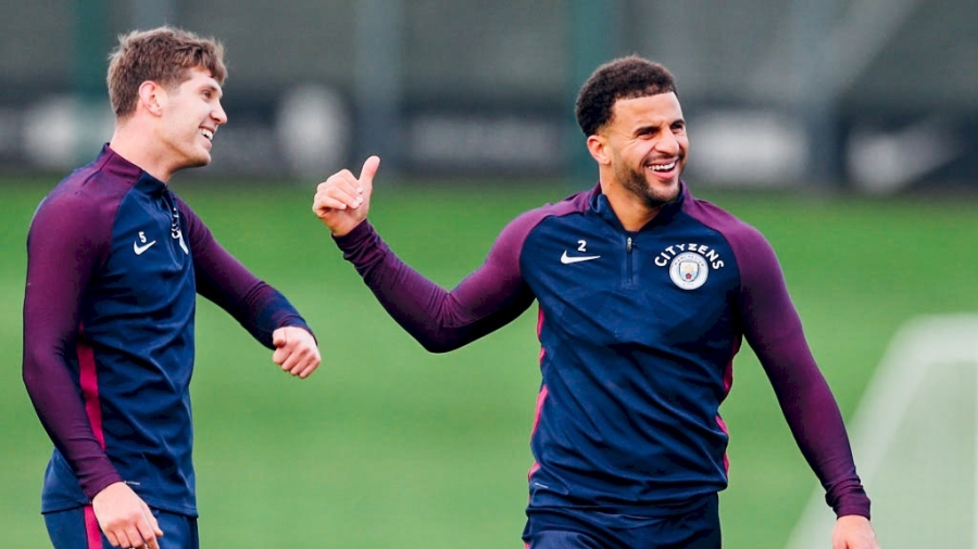 Aguero tro lai than ky sau tai nan xe hoi hinh anh 8
