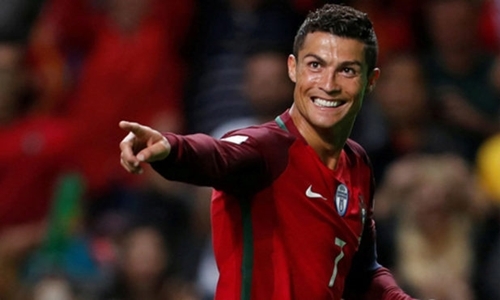 bao-tay-ban-nha-bong-da-no-ronaldo-mot-danh-hieu-world-cup