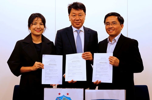 bat ngo voi ly do hlv chung hae seong dong y ve hagl hinh anh 1