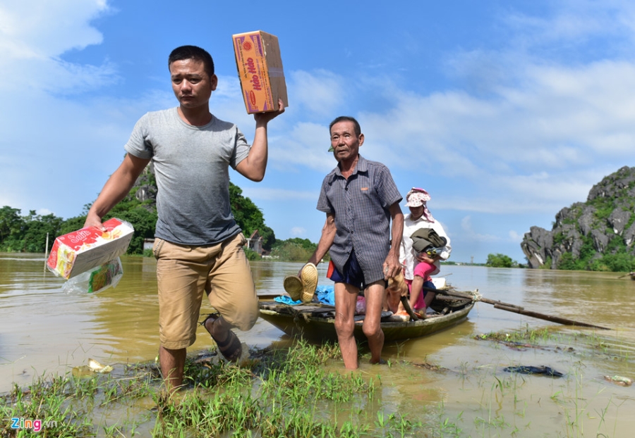 Canh nuoc ngap tan noc nha o Ninh Binh hinh anh 4