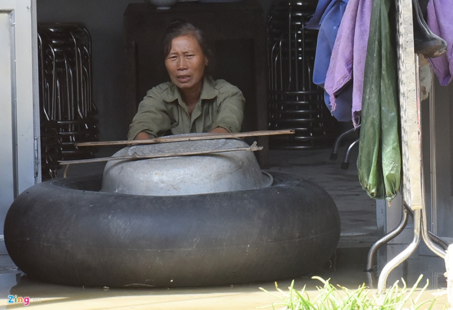 Canh nuoc ngap tan noc nha o Ninh Binh hinh anh 11