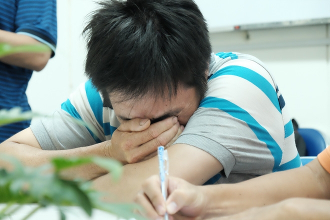Vợ bụng mang dạ chửa 5 tháng xé lòng chờ ngày chồng trở về đặt tên cho con - Ảnh 8.