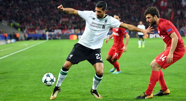  Emre Can (trái) 