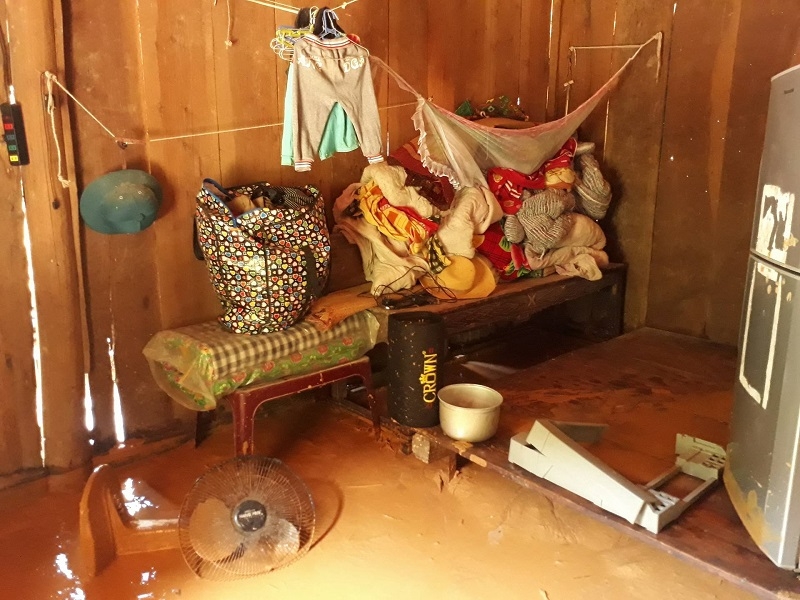 loi ke dau xot tai vung mua lu: 20kg gao cuoi cung da tuot khoi tay! hinh anh 5