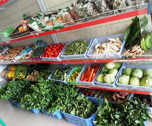 Những loại như rau cải, rau dền, rau mồng tơi không có hàng để bán