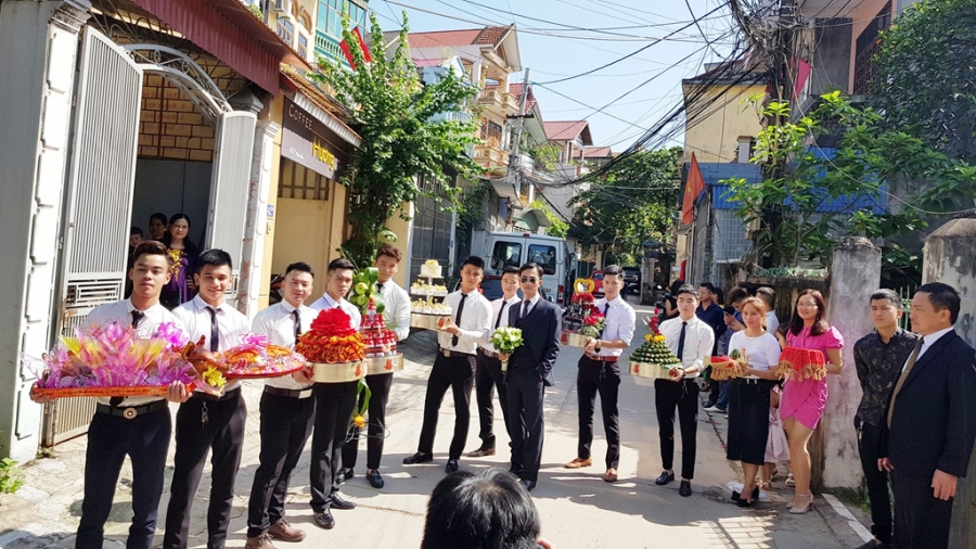 Anh dam hoi cua Tran Tu 'Nguoi phan xu' va vo dep o Thai Nguyen hinh anh 2