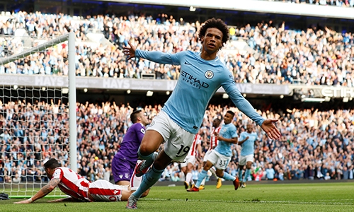 man-city-nghien-nat-stoke-thoat-canh-phai-so-ke-voi-man-utd