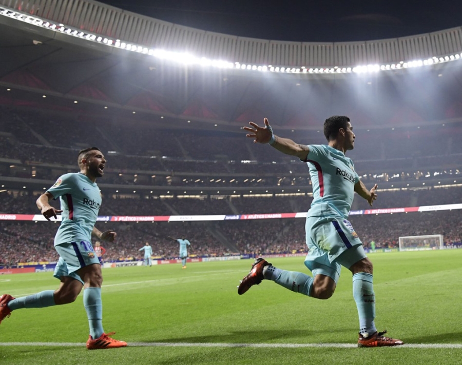 Messi het duyen, Barca bi Atletico cat dut mach toan thang hinh anh 10