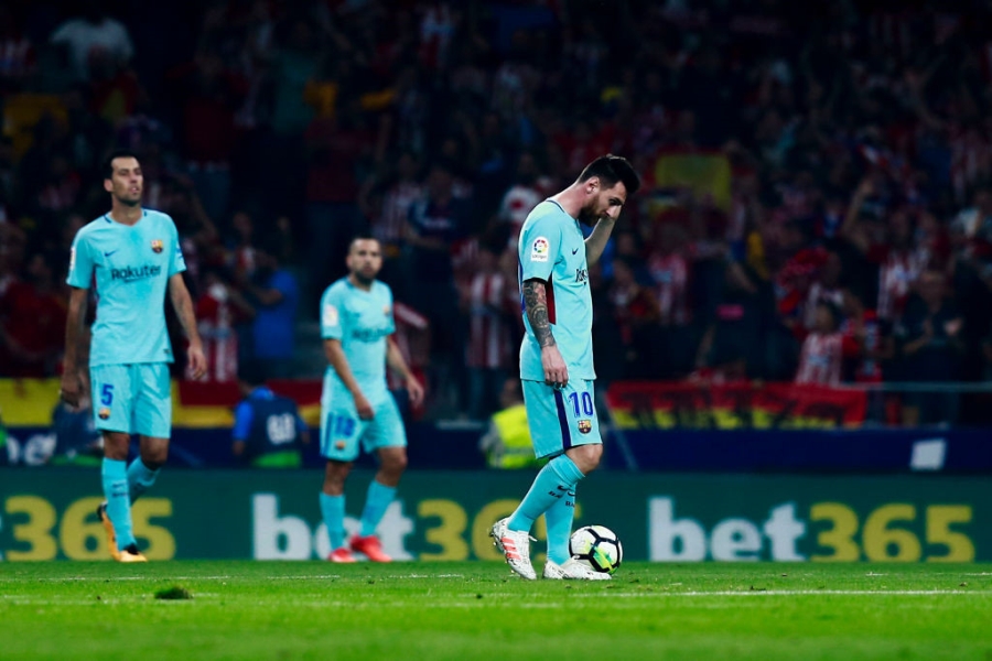 Messi het duyen, Barca bi Atletico cat dut mach toan thang hinh anh 12