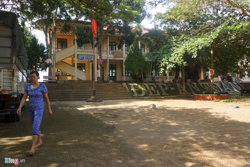 5 ngay sau lu, nguoi dan chua the tro ve nha hinh anh 3