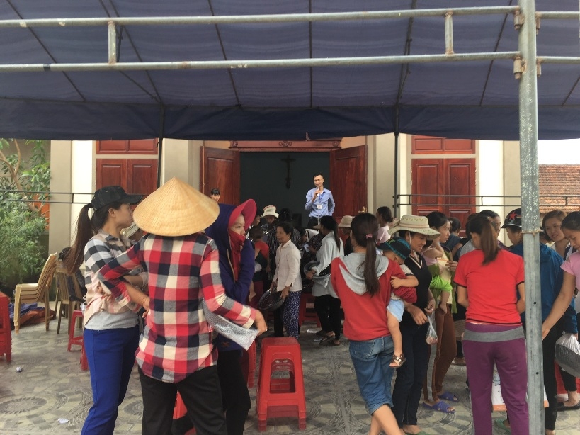 no ro chieu tro ban hang da cap sau mua lu tai nghe an hinh anh 1