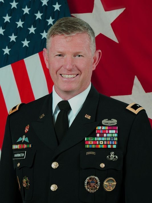 Thiếu tướng Joseph Harrington /// US Army