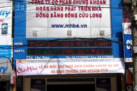 Hanh trinh vuong vong lao ly cua Chu tich MHB Huynh Nam Dung - Anh 2