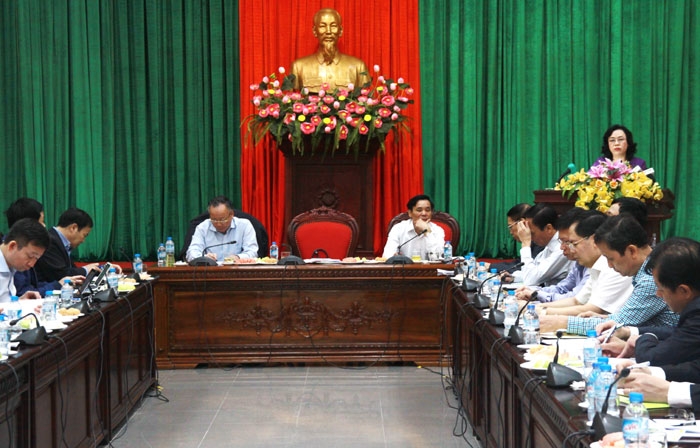 pho bi thu thanh uy ha noi: tien da bo tri, khong tieu duoc la loi hinh anh 2