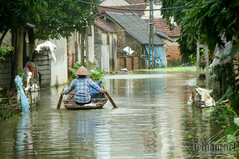 lũ lụt, mưa lụt, ngập lụt, lũ lụt ở Chương Mỹ, vỡ đê, mưa lũ, ngập lụt ở Hà Nội