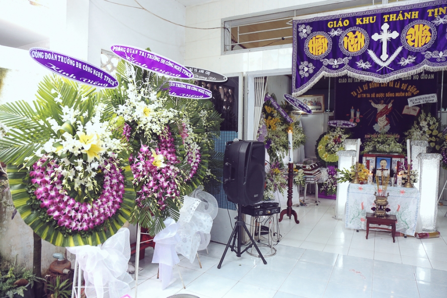 Bố của nam SV HUTECH tử vong: “Long vừa học vừa làm phụ bố mẹ nuôi 2 đứa em, giờ con mất rồi tôi không biết làm sao...” - Ảnh 6.