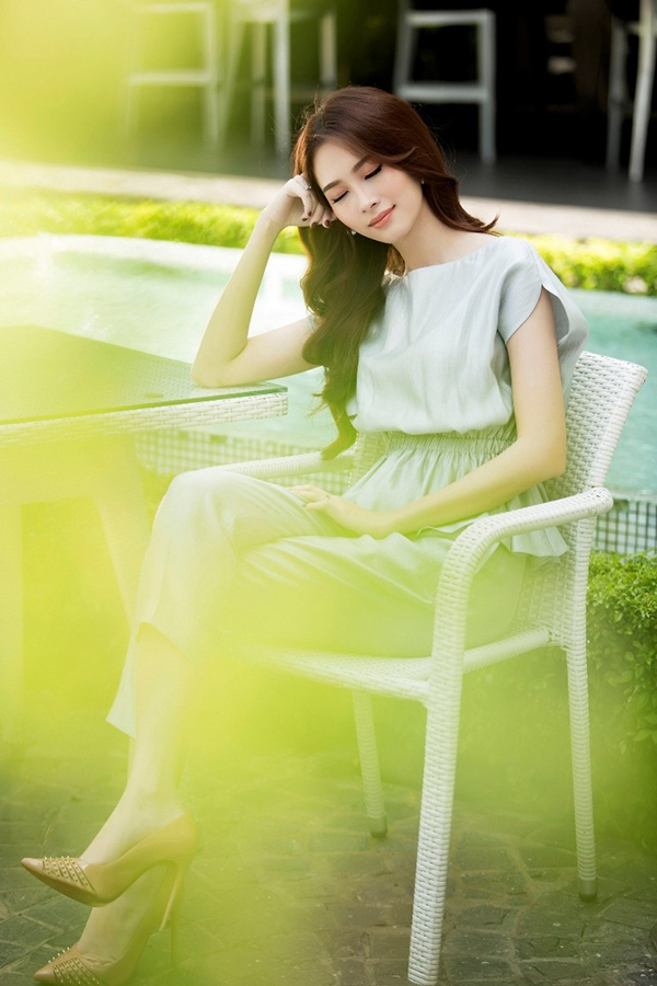 dang-thu-thao-tai-xuat-lam-mau-anh-sau-dam-cuoi-voi-chong-dai-gia-5
